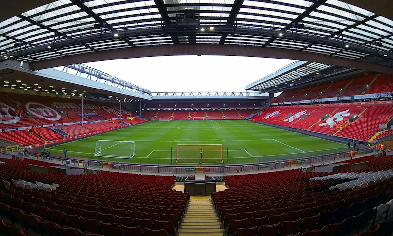 Campo de futebol do estádio Anfield
